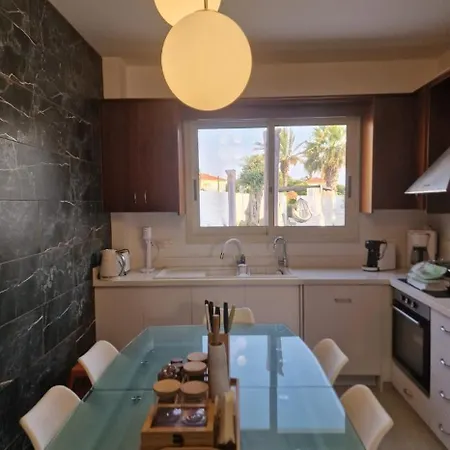 Olea Mediterranean Luxury With 14m Private Pool- 300m From Faros Villa