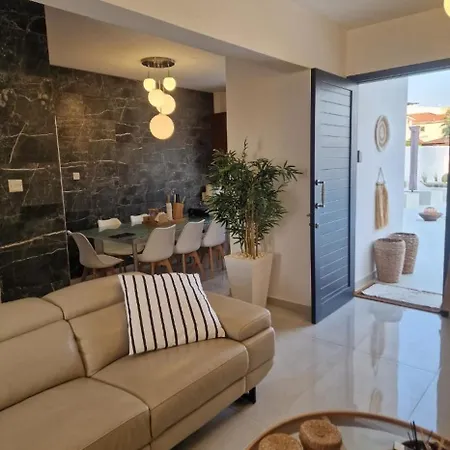 Olea Mediterranean Luxury With 14m Private Pool- 300m From Faros Villa *