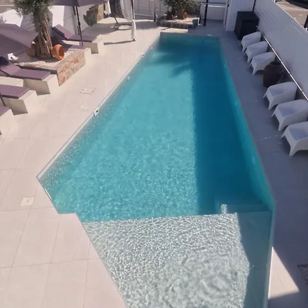Olea Mediterranean Luxury With 14m Private Pool- 300m From Faros Villa