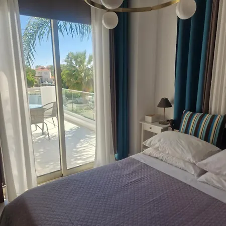 Olea Mediterranean Luxury With 14m Private Pool- 300m From Faros Villa *